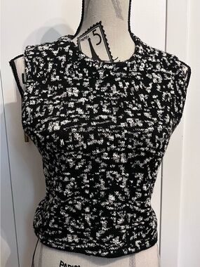 Zara Black and White Textured Knit Sleeveless Tank